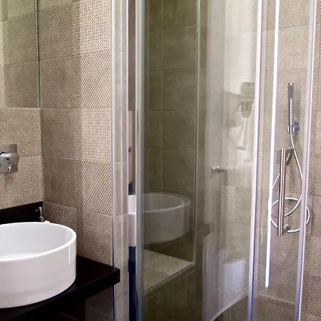 Umberto 134 Bed & Breakfast 4*